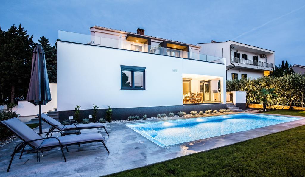 Bonihome Apartments Punat Extérieur photo
